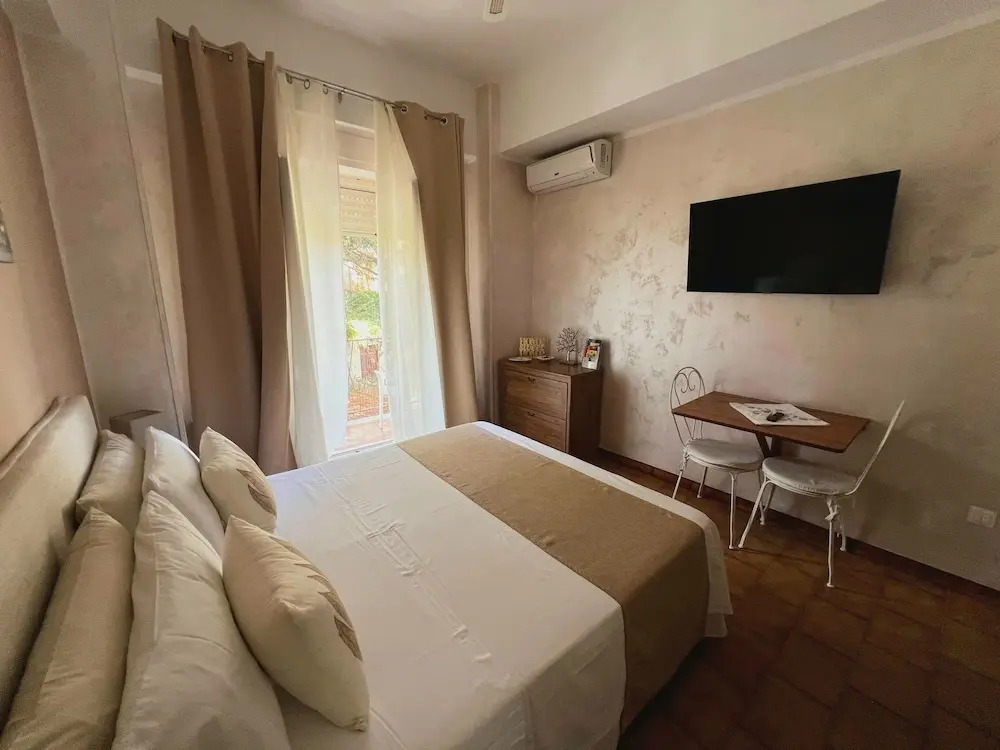 Casa Del Sole B&B