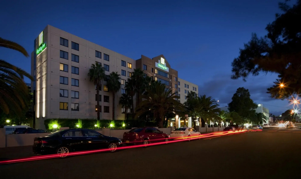 Holiday Inn Parramatta by IHG