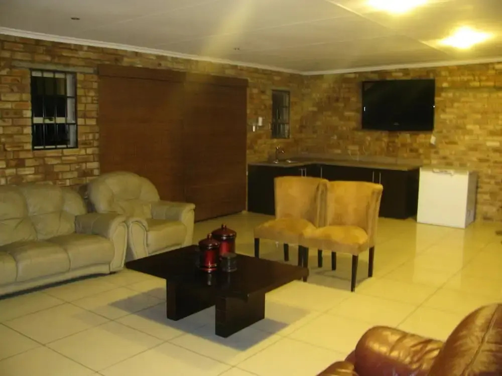 Bruno Comfort Suites
