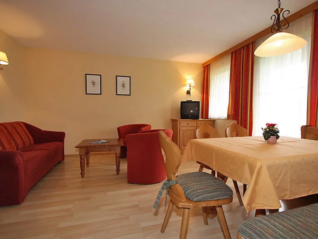 Hofresidenz 29488