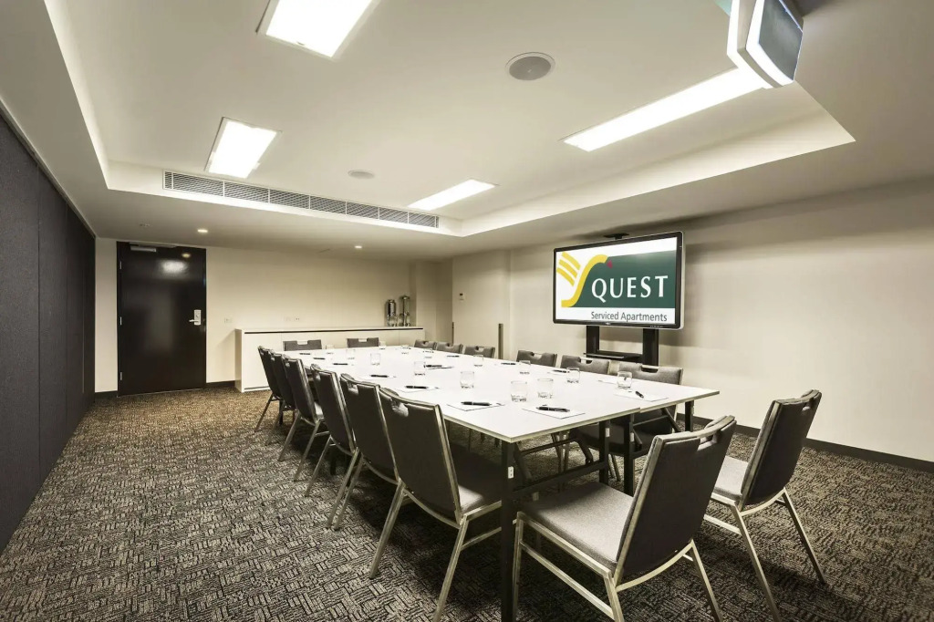 MainStay Suites Abbotsford