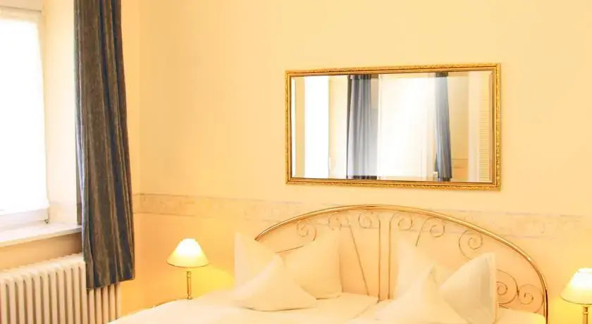 Hotel Atlantic - Kopf aus, Herz an