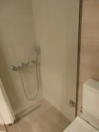 V Residence