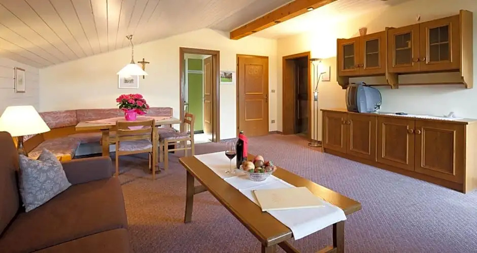 Hotel & Appartement Valtnaungut