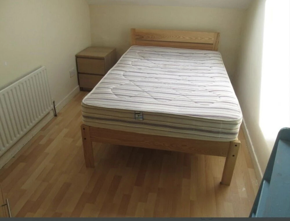Impeccable 3-bed Apartment in Belfast