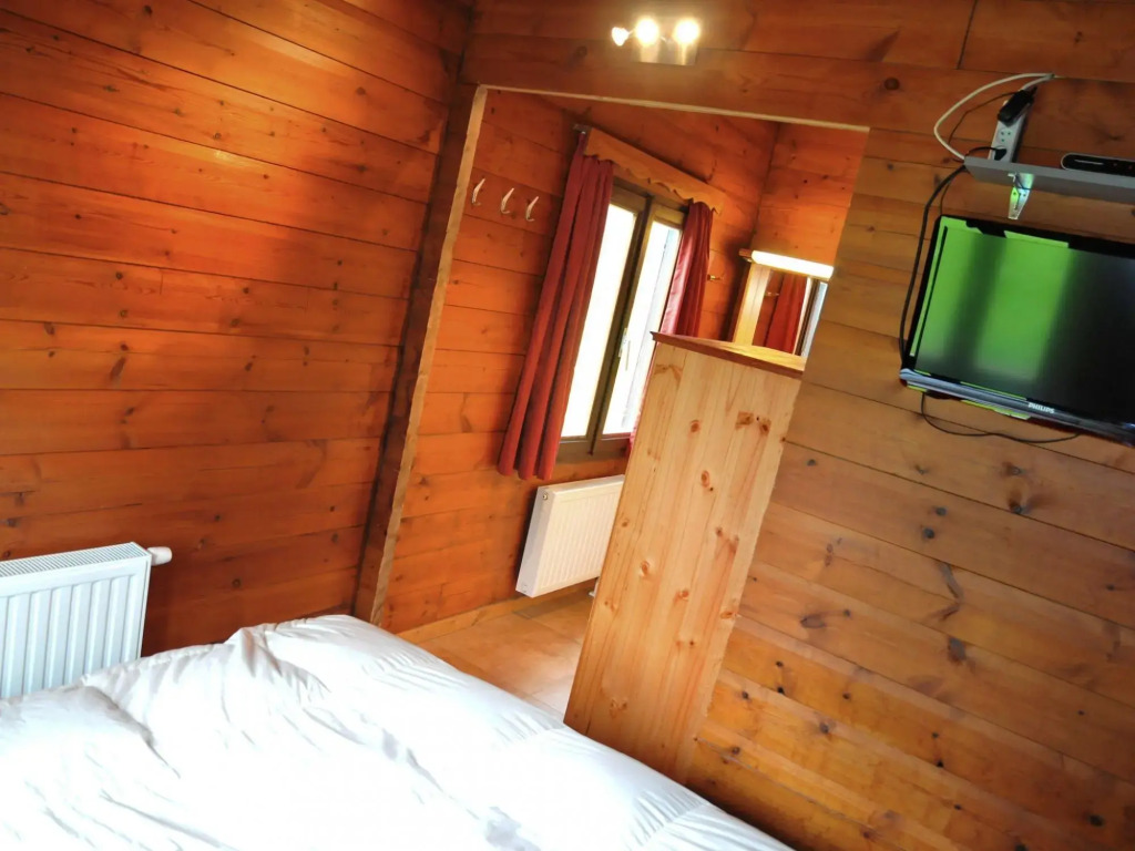 Holiday Home in Houyet With Sauna & Garden