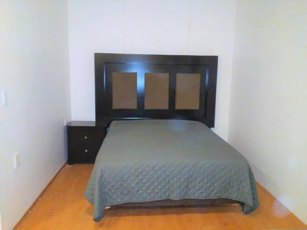 10 Large suite for 4 people