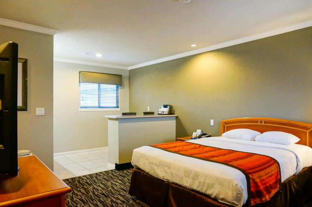 Hotel Parmani Near Stanford University