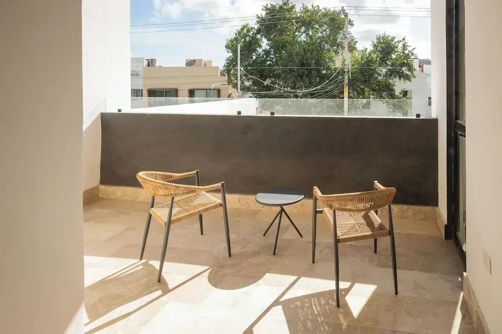 Cumbres Garden luxury apartments - By Aloja RV