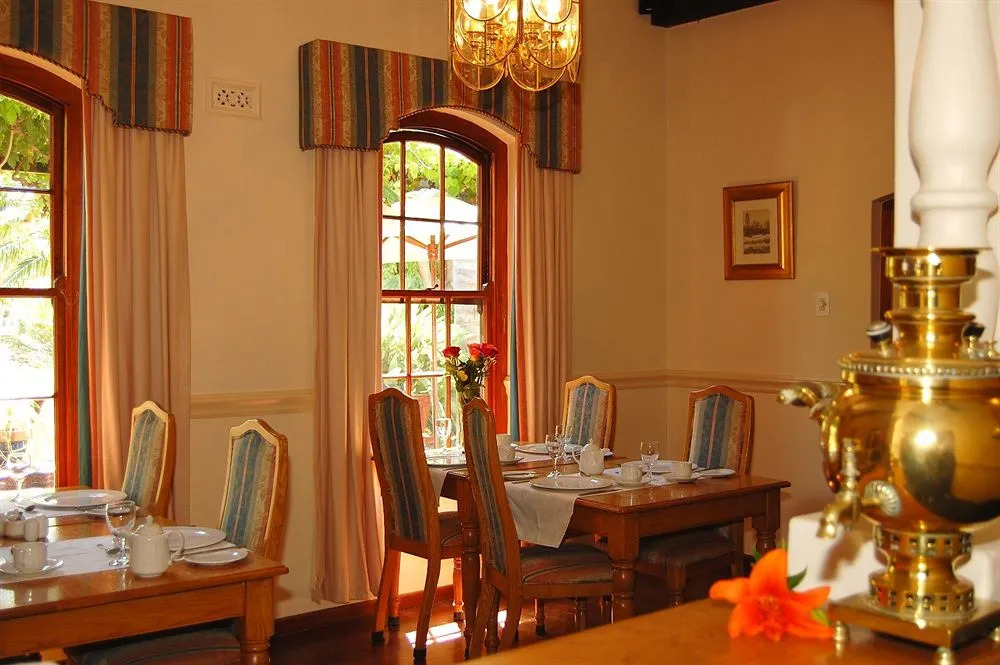 Somerton Manor