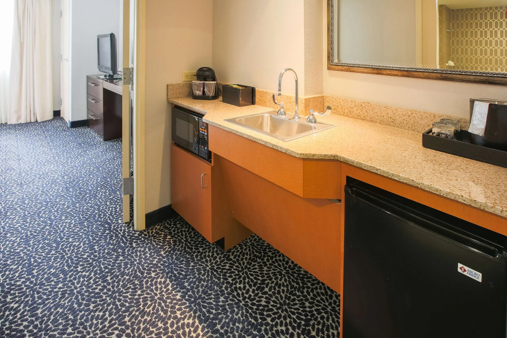 Embassy Suites Louisville East