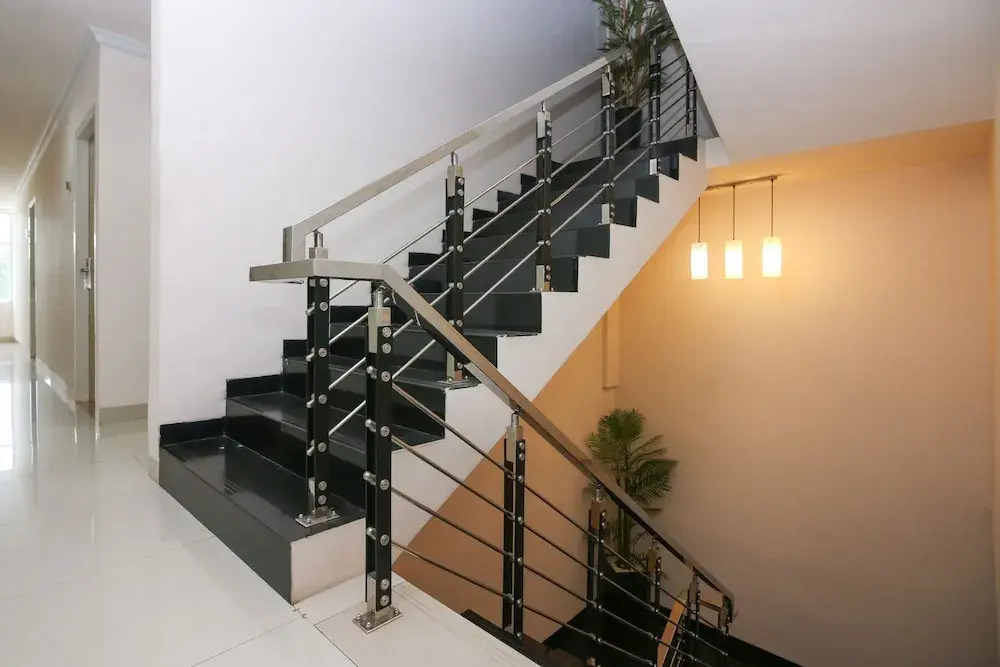 Airy Panakkukang Urip Sumoharjo 83 Makassar
