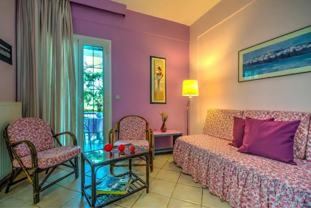 Sea Breeze Corner, Cozy Flat near the Beach