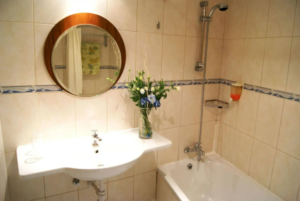 M. Moniatis Hotel