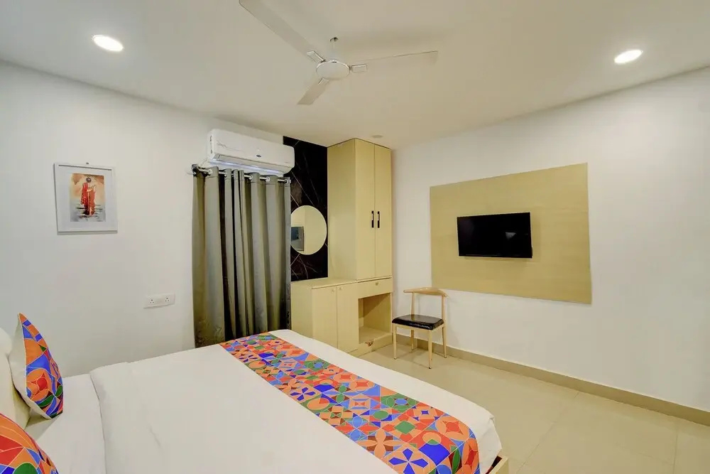 FabHotel Wild Wings Gachibowli