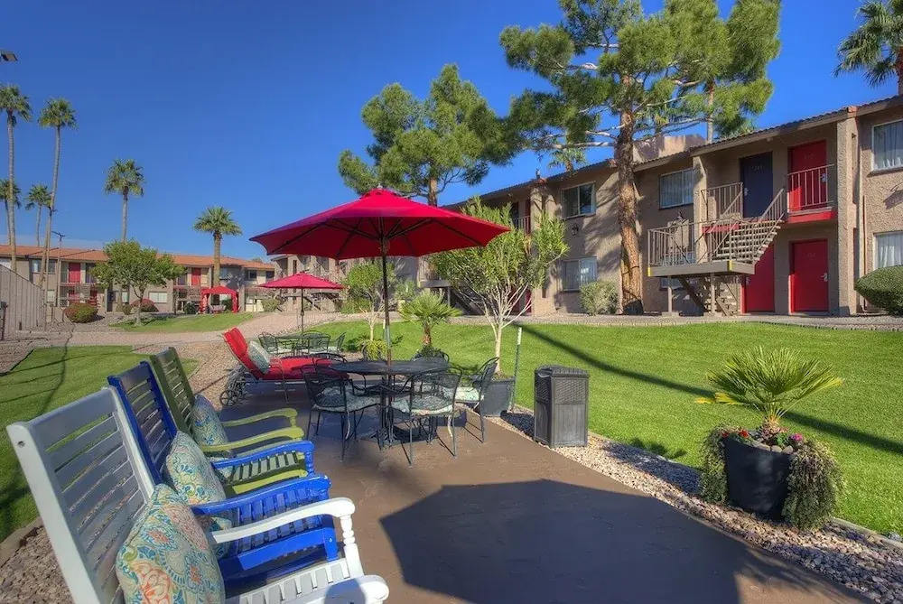 103 Fully Furnished 1BR Suite-Prime Location! by RedAwning