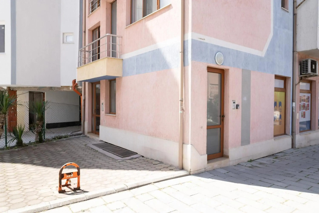 Shushi's Central Studio Apartment