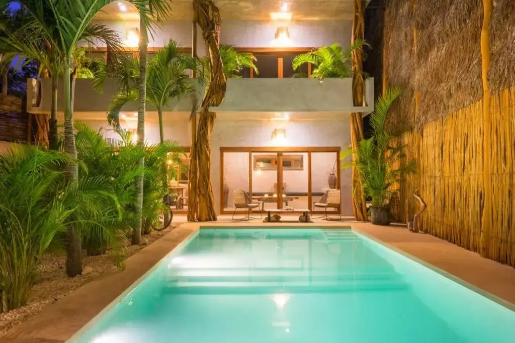 VILLA BANG BAO - caribbean style villa with chef and spa 3BR 10PPL