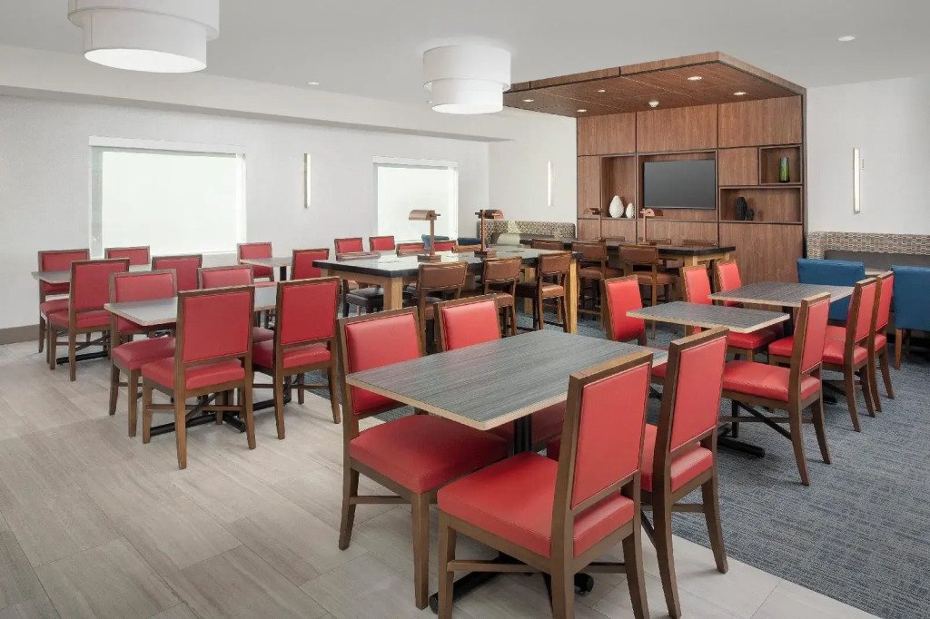 Holiday Inn Express Puyallup by IHG
