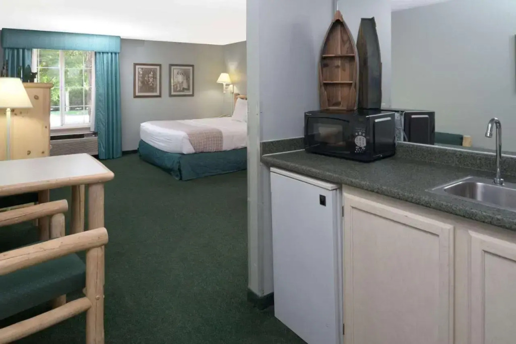 La Quinta Coeur DAlene - East #446