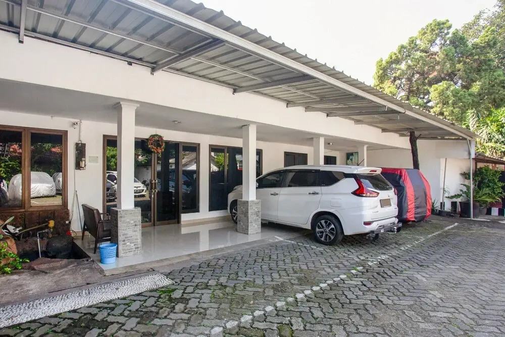 Elpeka Dua Residence By OYO Rooms