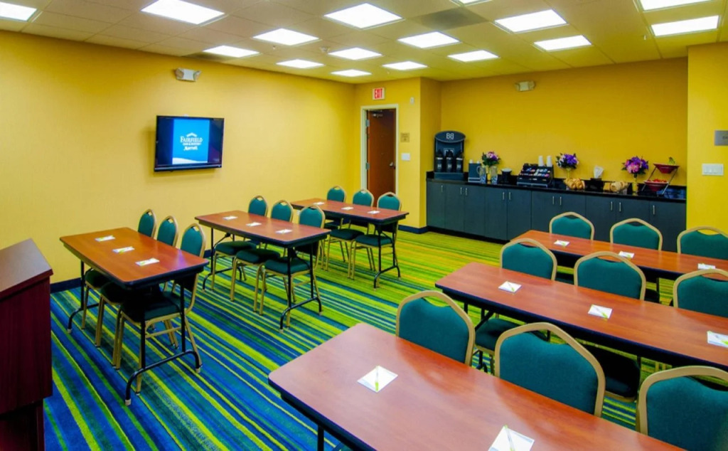 Fairfield Inn & Suites by Marriott Visalia Tulare