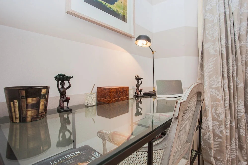 Charming Studio in Kensington