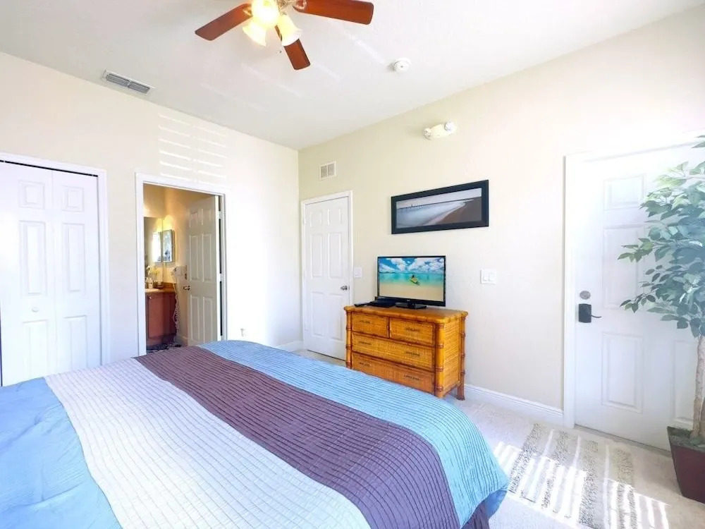 Amazing 4 Bd Home Near Disney 4 Bedroom Townhouse By Redawning