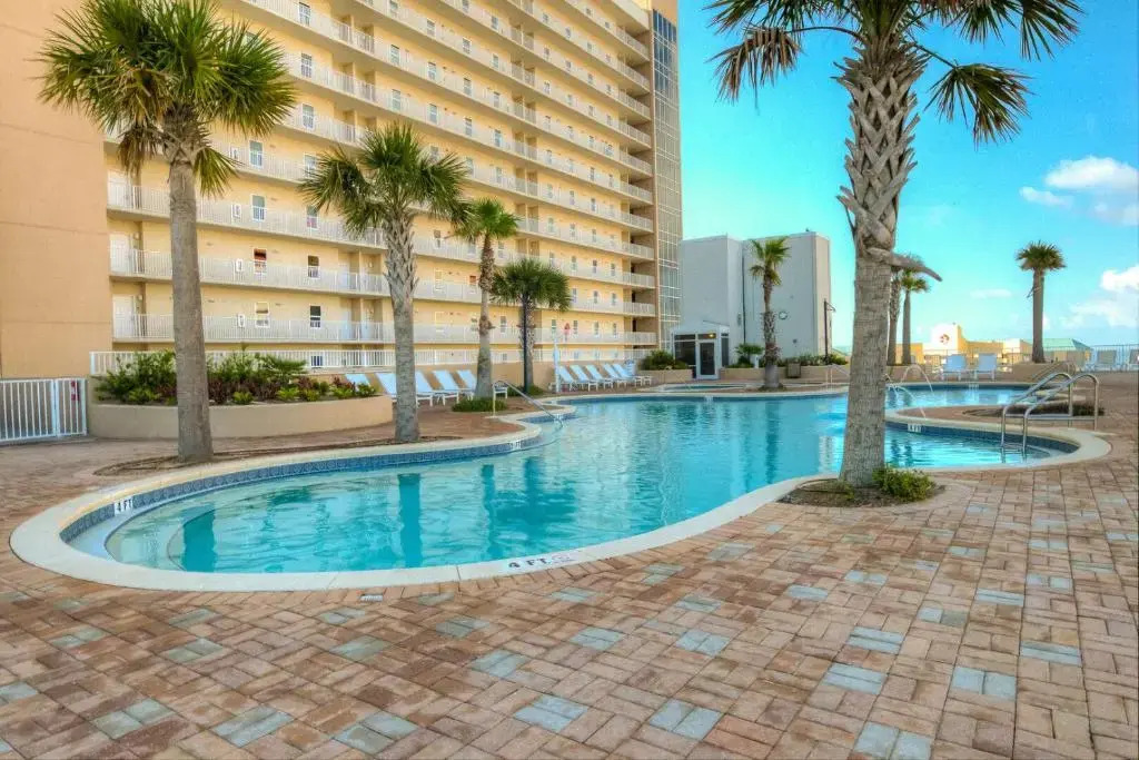 Laketown Wharf 1238 - Brand New End Unit With Wrap Around Balcony