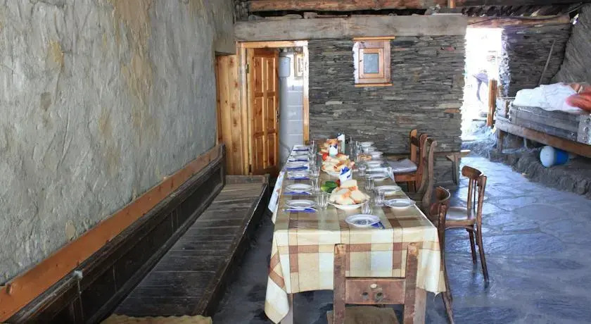 Kruiskari Guest House