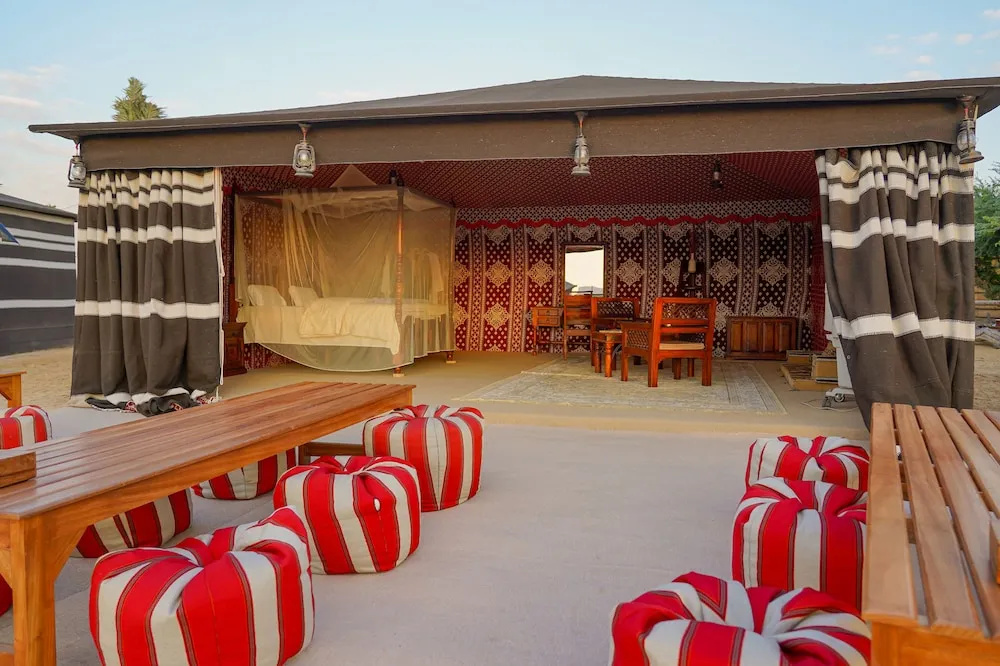 Al Marmoom Dome Luxury Desert Experiential Stay