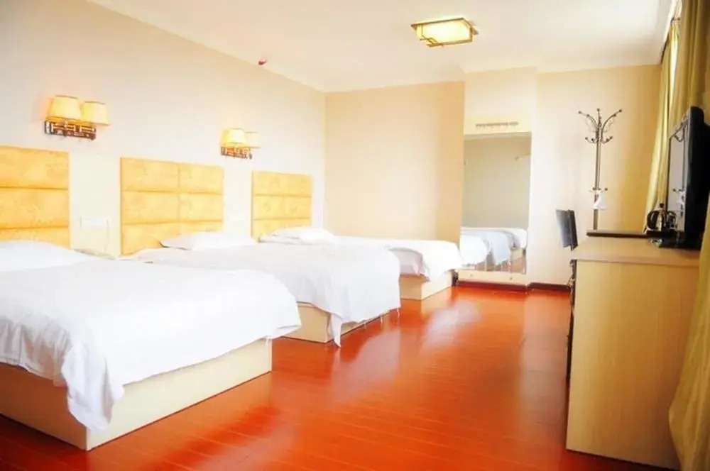Xinyanghong Hotel