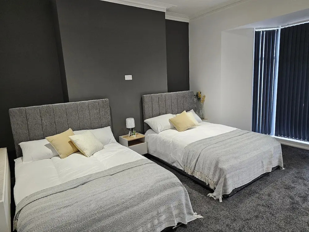 Skyline Remarkable 2-bed Apartment in Swansea