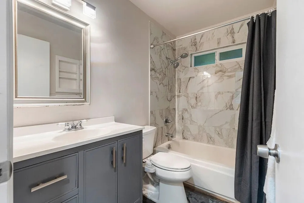 Quiet 3BR Retreat Near Woodinville Wine Country