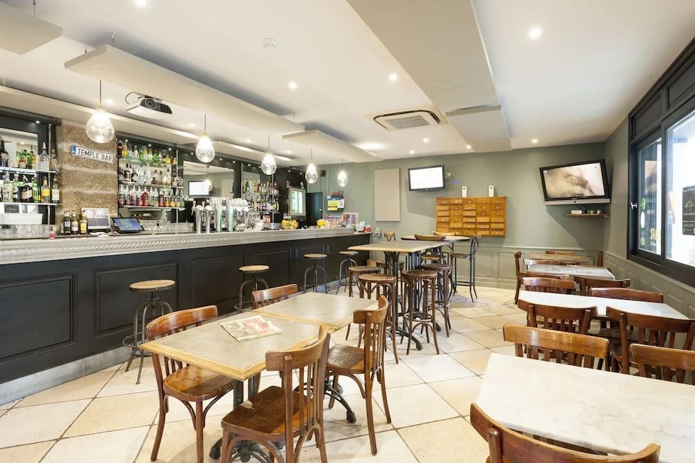 Hotel Restaurant des Maures