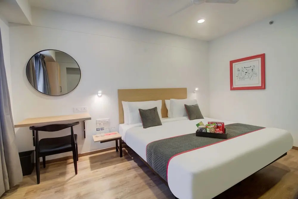 OYO Townhouse 177 Balewadi
