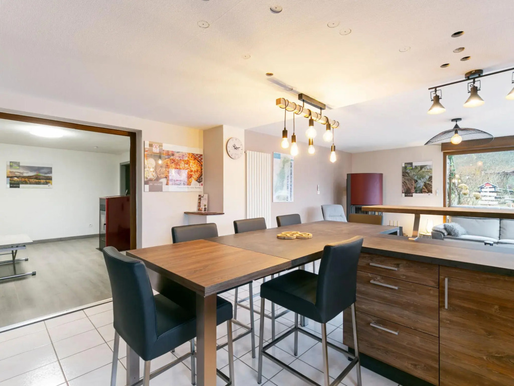 Mesmerising Holiday Home in Neubois With Private Swimming Pool