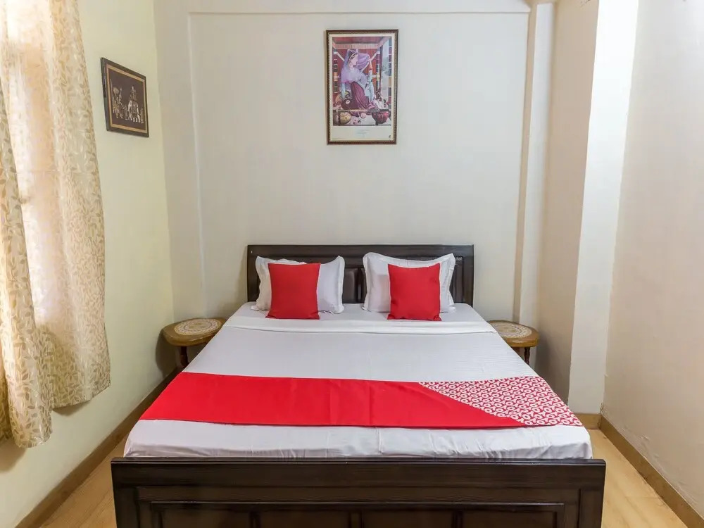 OYO 12689 Home 2BHK Himuda Kasumpti