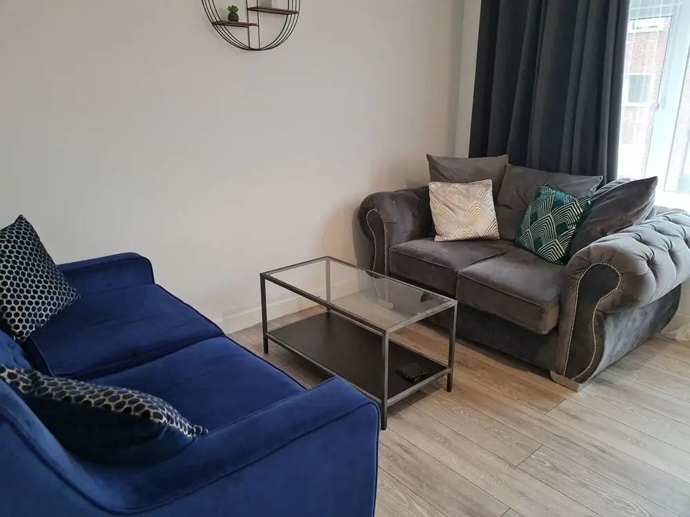 Lovely 2-bed Apartment in Cheltenham Spa