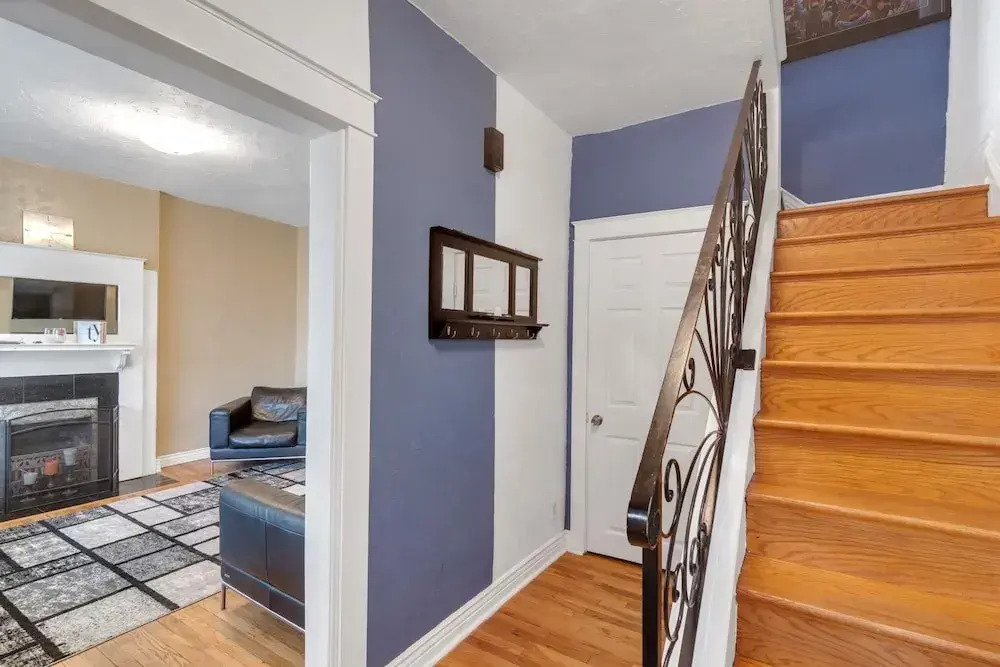 Pet Friendly Denver Home W/patio ~1min. To City Park 2 Bedroom Home by Redawning