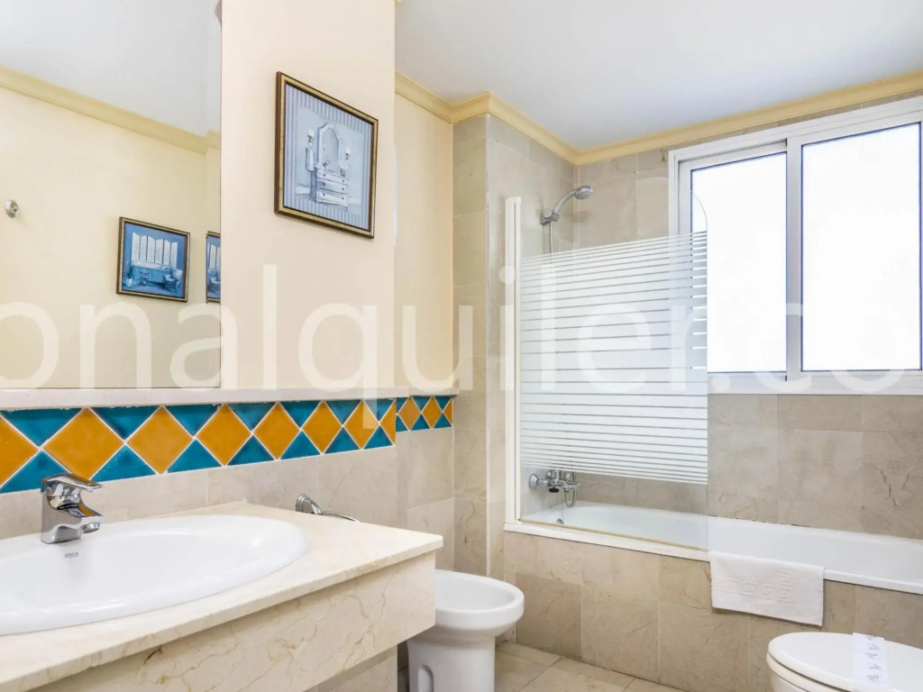 Banana Beach Marbella 4 pax 369
