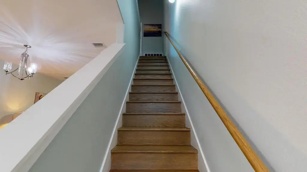 BC106 Stay and play at Twisted Pelican, this cozy home steps from all of the activities in Port A