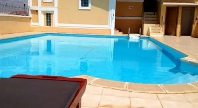 Royal Palace Hotel