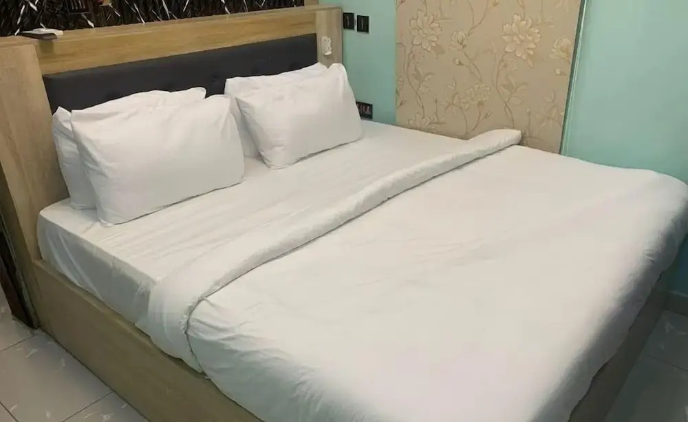 P1 Place Hotel