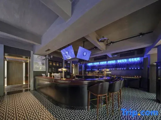 YU Hotel