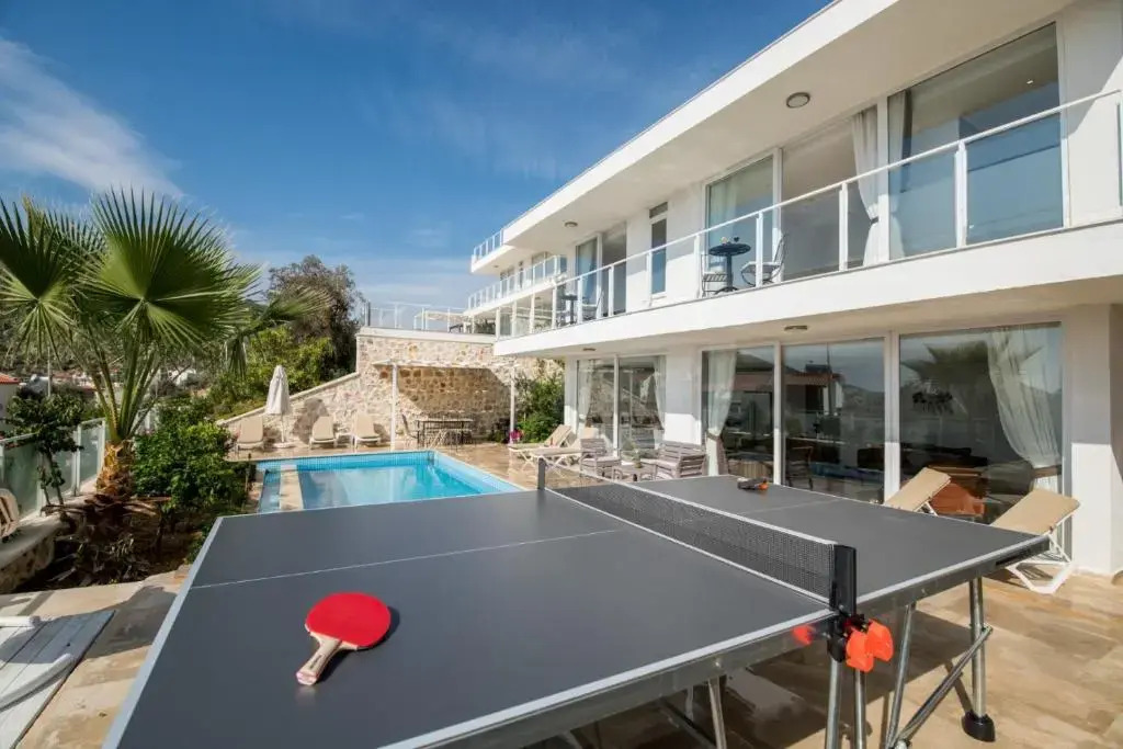 Lumiere Villas 2