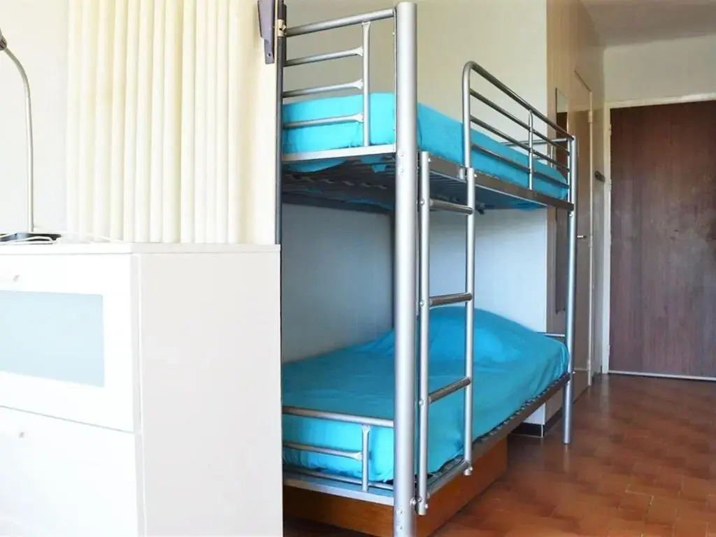Appartement Le Lavandou, 1 pièce, 4 personnes - FR-1-251-187