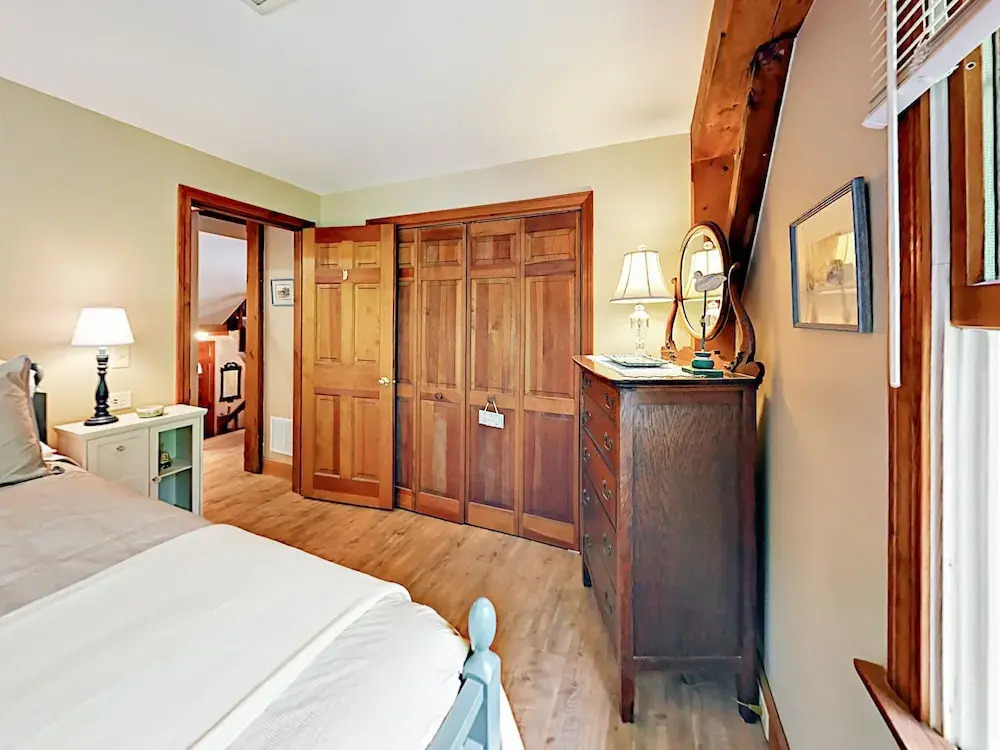 31 Rand Road Cottage 2 Bedrooms 2 Bathrooms Cottage