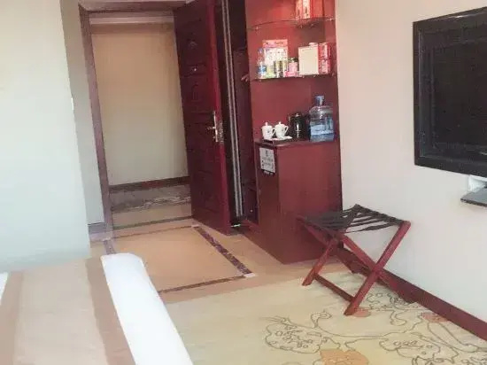 Yue Hai Mingzhu Hotel
