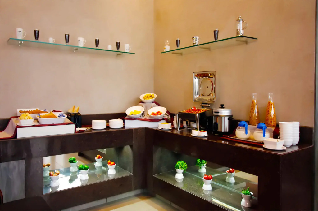 7 Apple Hotel Vadodara